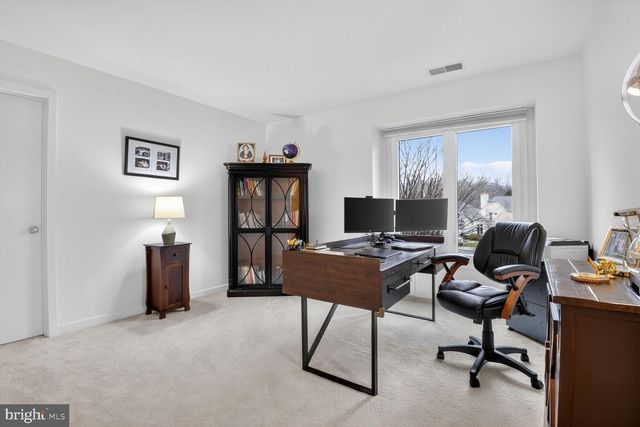 11300 WATER POINTE CIR, Reston, VA 20194