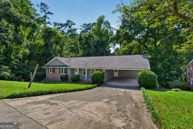 456 Adrian Place, Macon, GA 31204