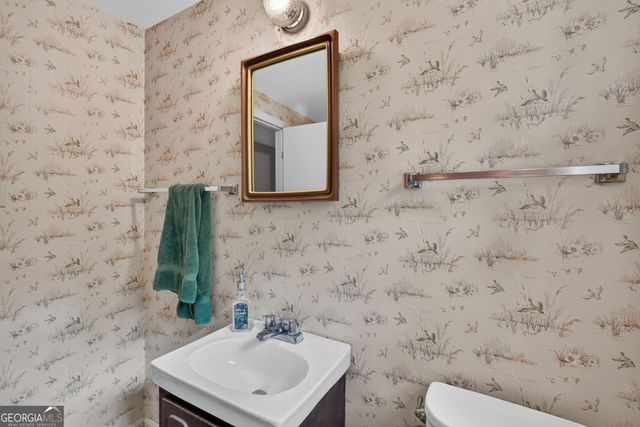 456 Adrian Place, Macon, GA 31204