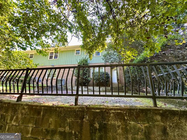 456 Adrian Place, Macon, GA 31204