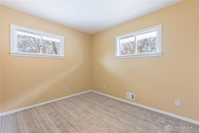 40 N Meadow Drive, Dayton, OH 45416