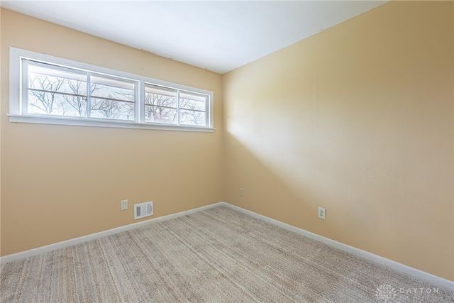 40 N Meadow Drive, Dayton, OH 45416