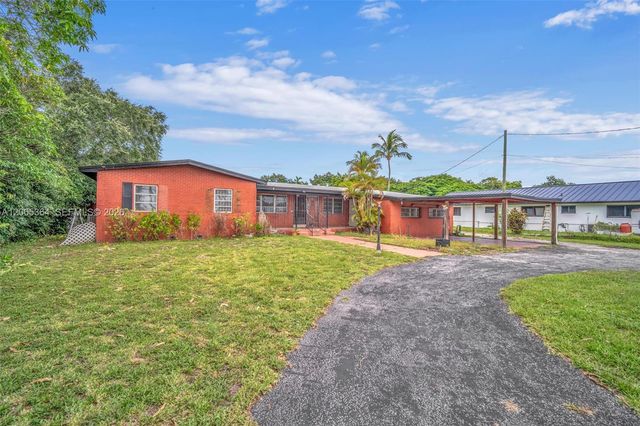 17520 NW 17th Ave, Miami Gardens, FL 33056
