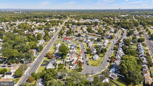 2 GODFREY DR, Hamilton, NJ 08610