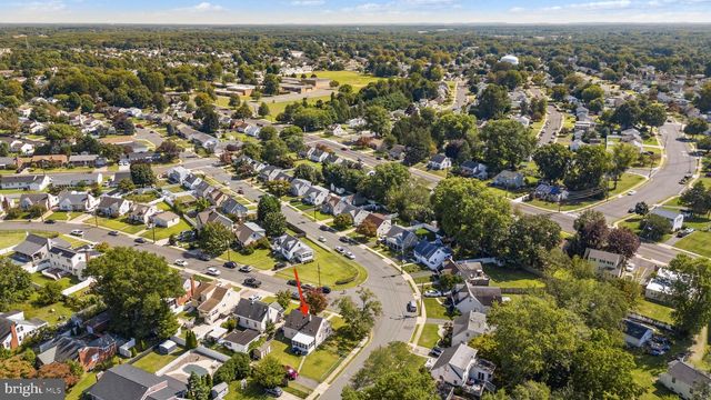 2 GODFREY DR, Hamilton, NJ 08610