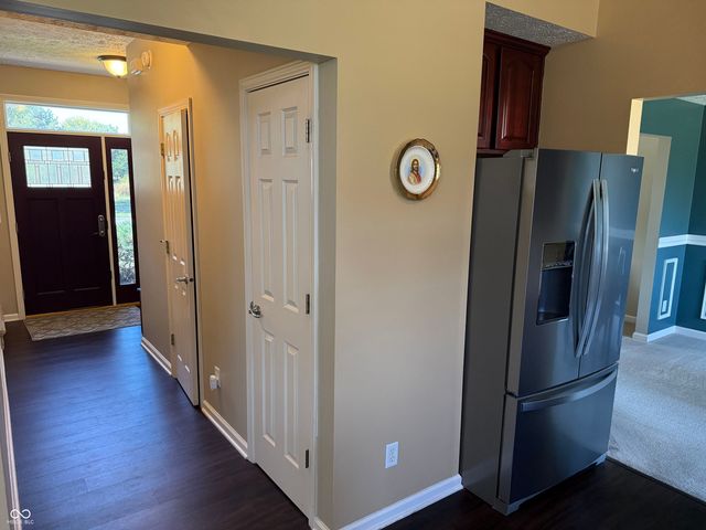 1617 Cottongrass Drive, Brownsburg, IN 46112