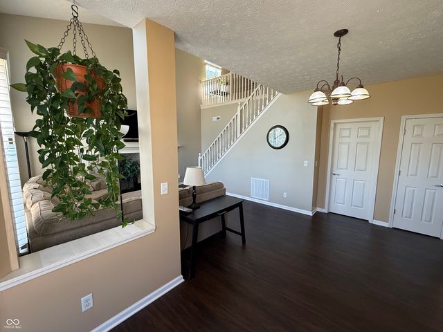 1617 Cottongrass Drive, Brownsburg, IN 46112