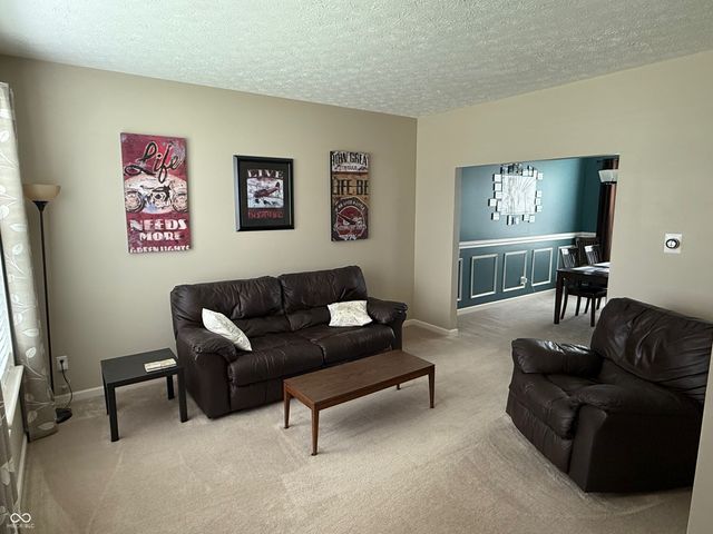 1617 Cottongrass Drive, Brownsburg, IN 46112