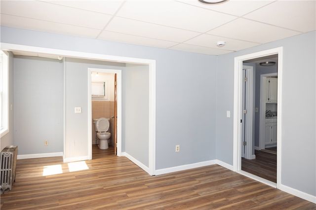 89 warren Avenue, East Providence, RI 02914