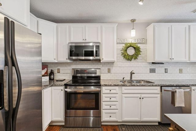 13174 Meadowood Curve NW 24, Coon Rapids, MN 55448