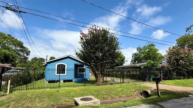 8116 Sandra Street, Houston, TX 77016