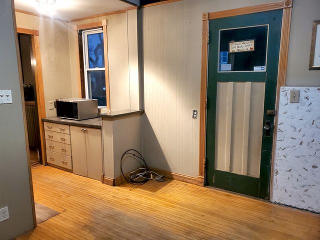 1612 5th Street, Peru, IL 61354