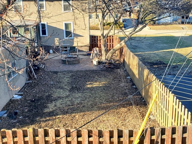 1612 5th Street, Peru, IL 61354