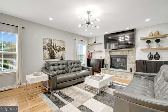 2287 RIVER BIRCH RD, Dumfries, VA 22026