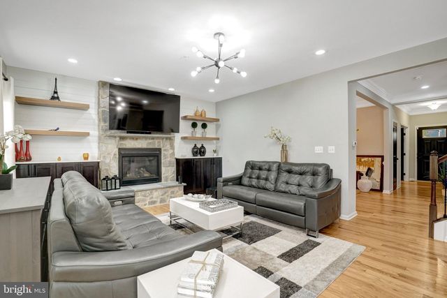 2287 RIVER BIRCH RD, Dumfries, VA 22026