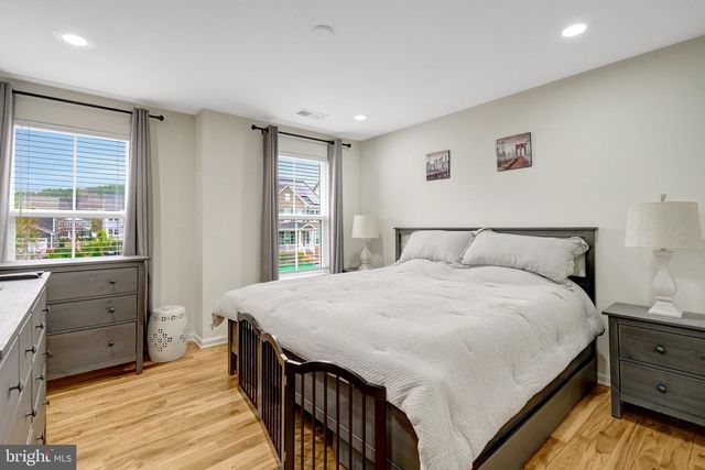 2287 RIVER BIRCH RD, Dumfries, VA 22026