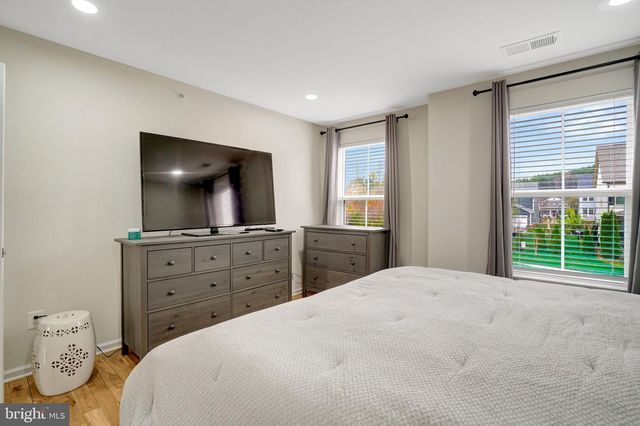 2287 RIVER BIRCH RD, Dumfries, VA 22026