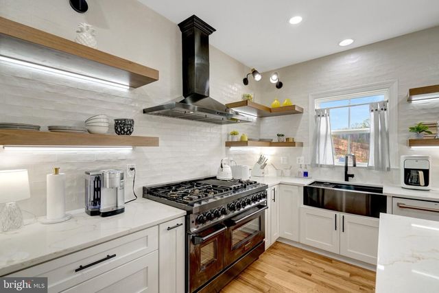 2287 RIVER BIRCH RD, Dumfries, VA 22026