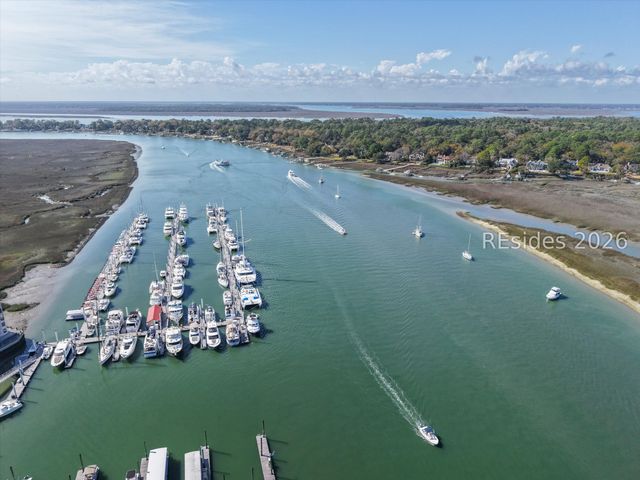 80 Paddle Boat Ln Apt 825, Hilton Head Island, SC 29928