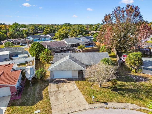 7631 SUMMERTREE LANE, New Port Richey, FL 34653