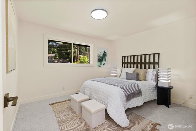 16142 SE 42nd Place, Bellevue, WA 98006