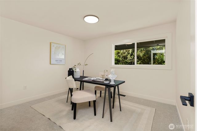 16142 SE 42nd Place, Bellevue, WA 98006