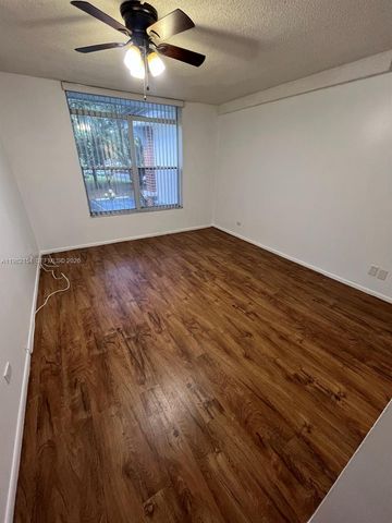 3660 Inverrary Dr 2I, Lauderhill, FL 33319