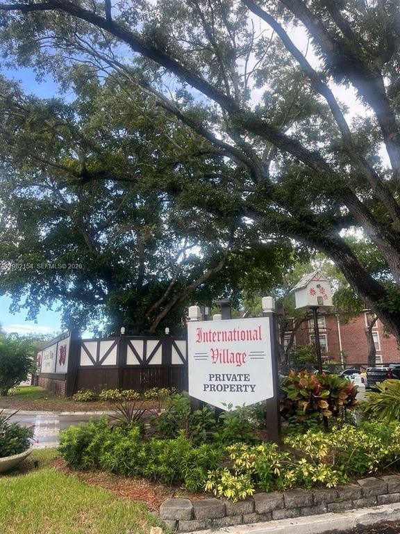 3660 Inverrary Dr 2I, Lauderhill, FL 33319