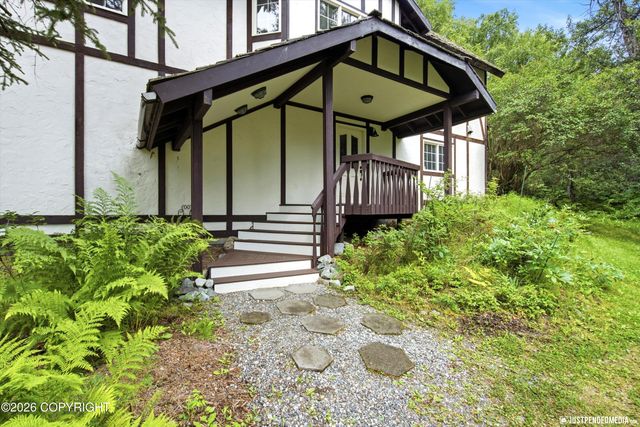 11813 Birch Hills Drive, Eagle River, AK 99577