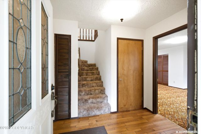 11813 Birch Hills Drive, Eagle River, AK 99577