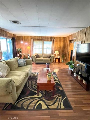 31348 Lakehills 2, Castaic, CA 91384