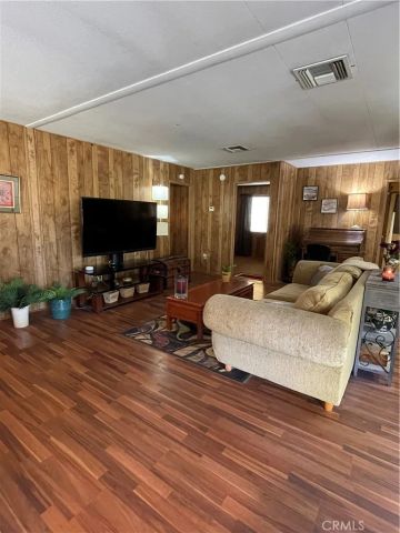 31348 Lakehills 2, Castaic, CA 91384