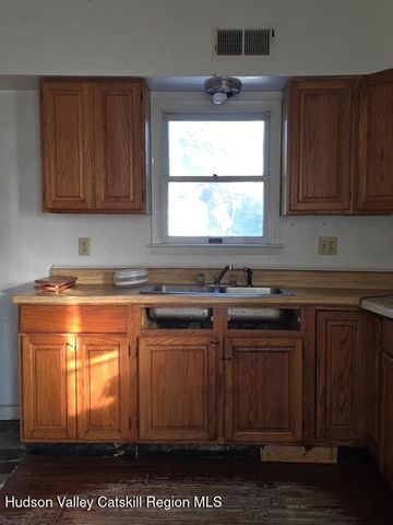 1069 Route 44 55, Clintondale, NY 12515