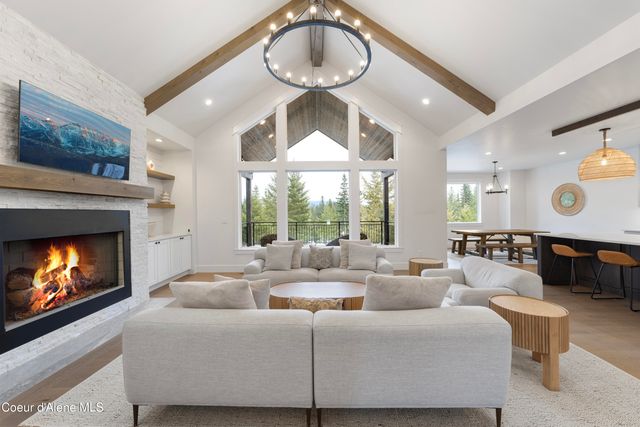 227 Mesa Drive, Athol, ID 83801