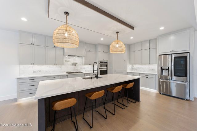 227 Mesa Drive, Athol, ID 83801