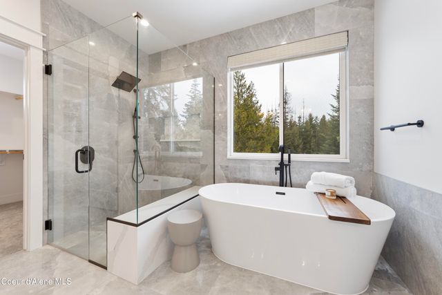 227 Mesa Drive, Athol, ID 83801