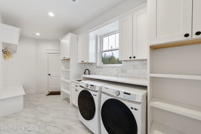 227 Mesa Drive, Athol, ID 83801