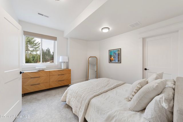 227 Mesa Drive, Athol, ID 83801