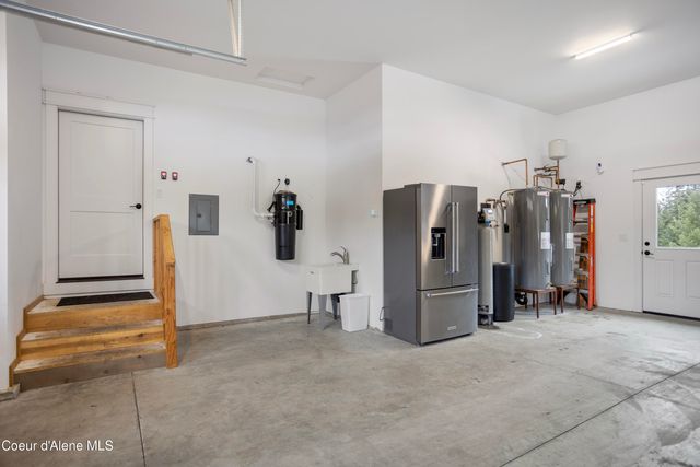 227 Mesa Drive, Athol, ID 83801