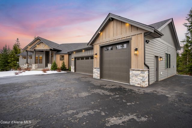 227 Mesa Drive, Athol, ID 83801