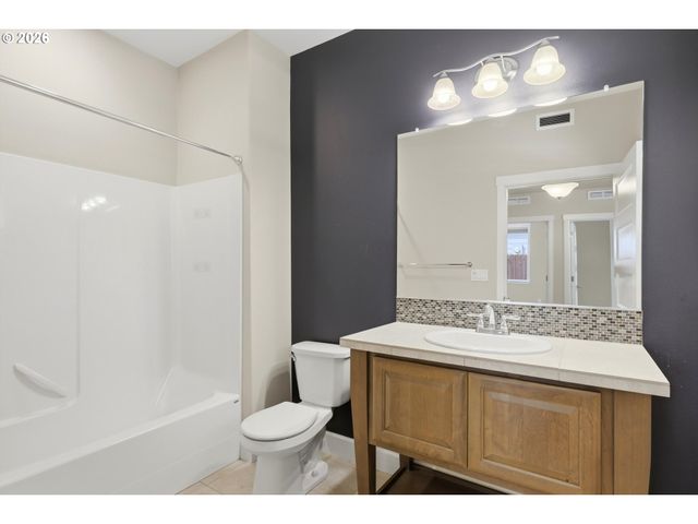 1515 Nw 18TH St, Battle Ground, WA 98604