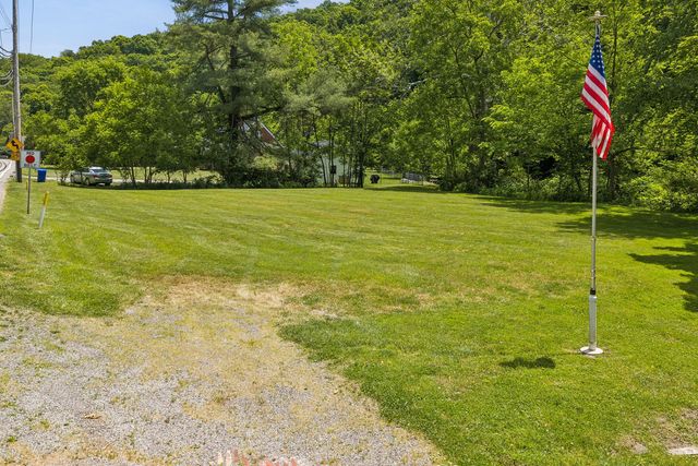 1108 Big Sewickley Creek ROAD, Economy, PA 15143