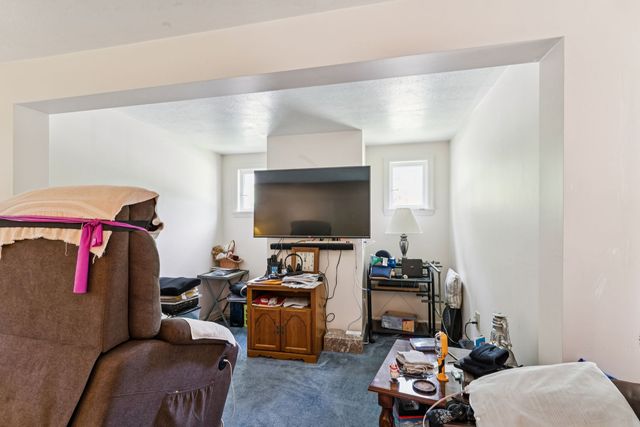 1108 Big Sewickley Creek ROAD, Economy, PA 15143