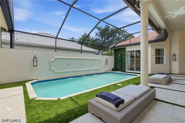 1123 Augusta Falls WAY, Naples, FL 34119