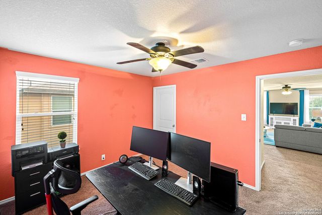 444 Quarter Mare, Cibolo, TX 78108