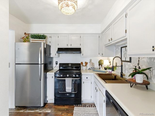 1383 W 88th Avenue 208, Thornton, CO 80260