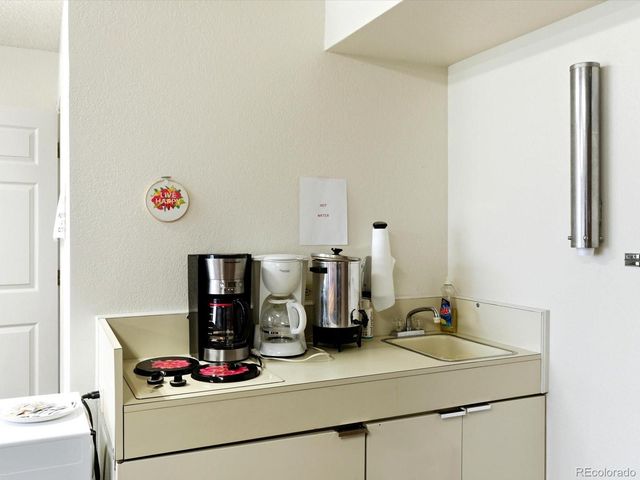 1383 W 88th Avenue 208, Thornton, CO 80260