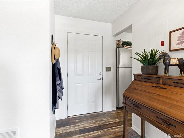 1383 W 88th Avenue 208, Thornton, CO 80260