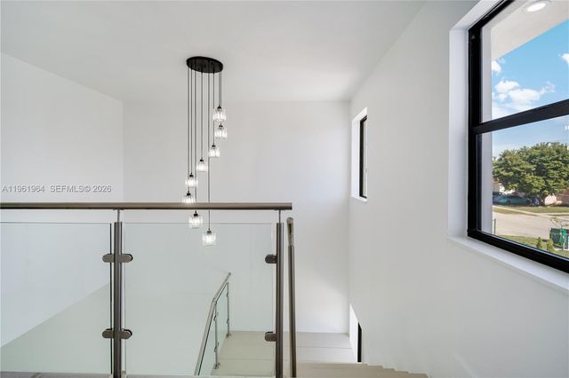 1406 SW 104th Ct, Miami, FL 33174