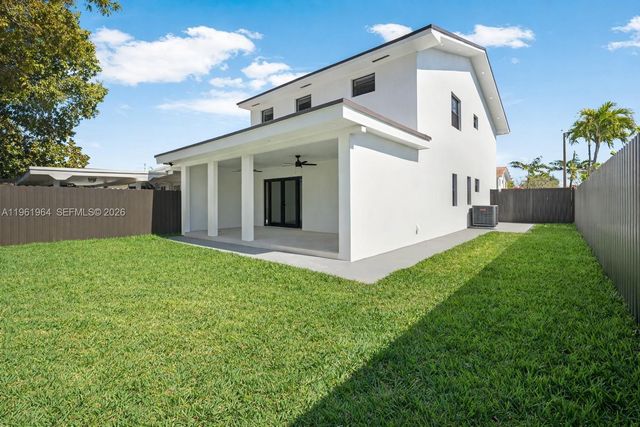 1406 SW 104th Ct, Miami, FL 33174